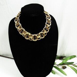 Banana Republic Chunky Gold Link Necklace